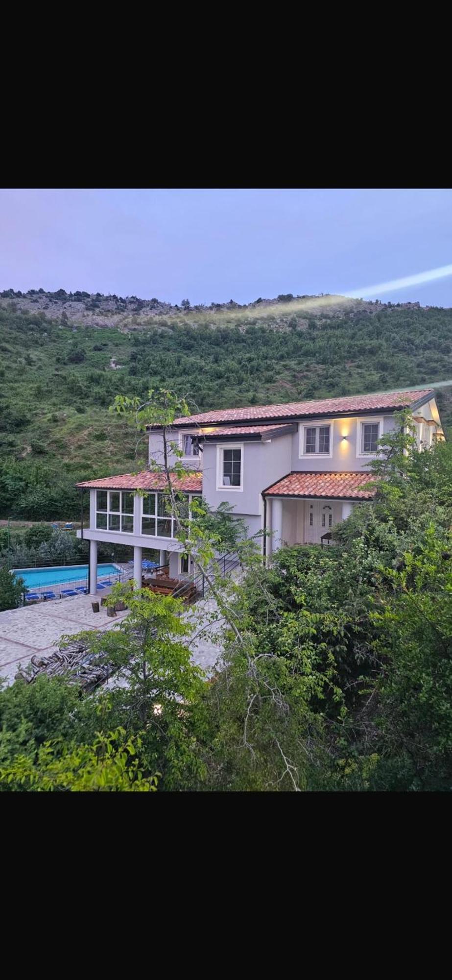 Qyteza Guest House & Camping Shkodër Extérieur photo